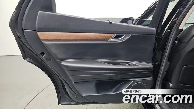 Genesis G80 Бензин 2.5 турбо AWD — Фото автомобиля 20
