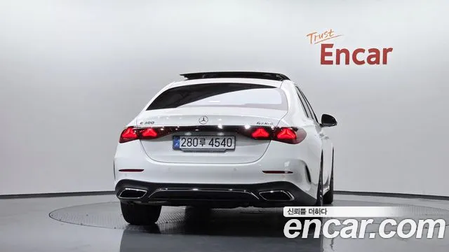 Mercedes-Benz E-Class E-класс W214 — Фото автомобиля 4