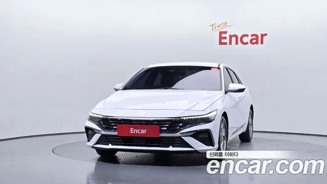 Hyundai Avante — Фото автомобиля 3