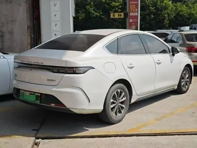 BYD Destroyer 05 — Фото автомобиля 5