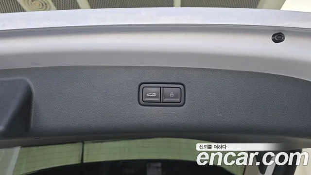 Genesis GV80 — Фото автомобиля 30