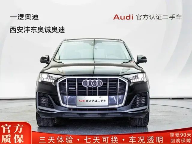 Audi Q7 — Фото автомобиля 2