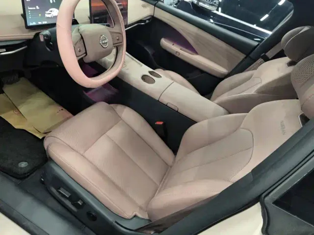 Nissan N7 — Фото автомобиля 9