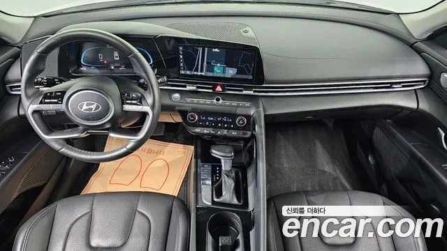 Hyundai Avante — Фото автомобиля 10