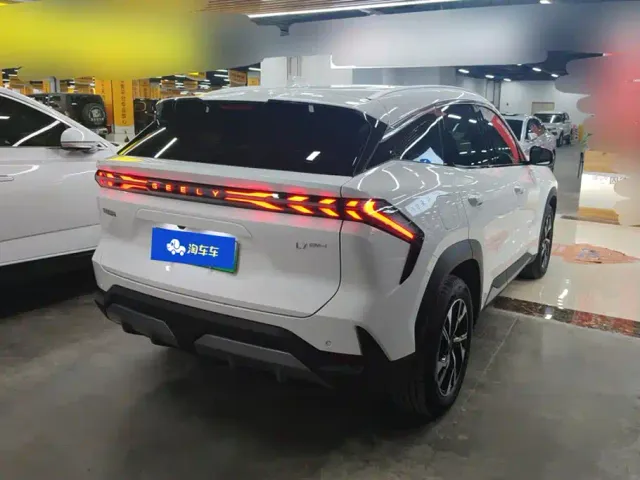 Geely Galaxy L7 — Фото автомобиля 3