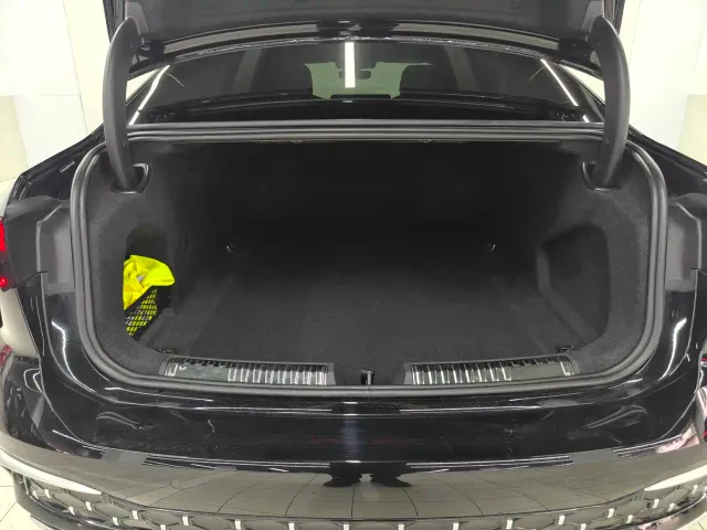 Audi A6L — Фото автомобиля 18