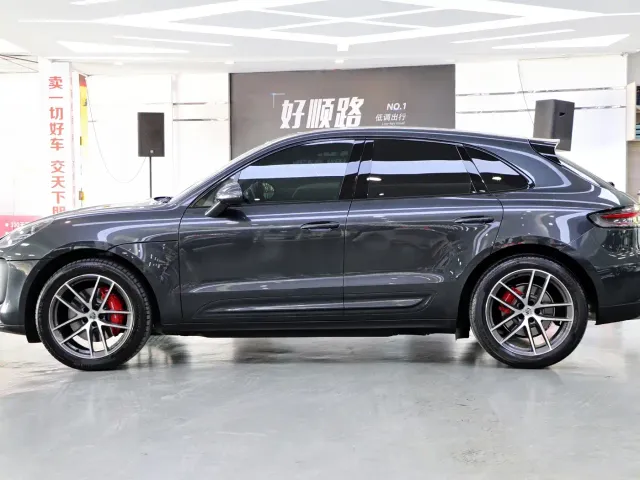 Porsche Macan — Фото автомобиля 4