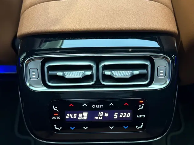 Mercedes-Benz S-Class — Фото автомобиля 12