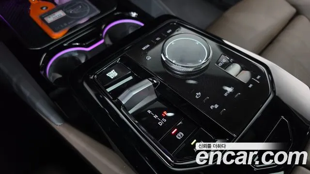 BMW 5 Series G60 — Фото автомобиля 12