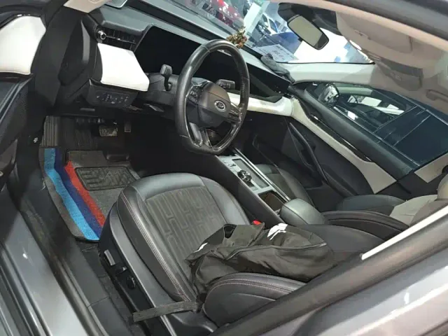 Ford Mondeo — Фото автомобиля 14