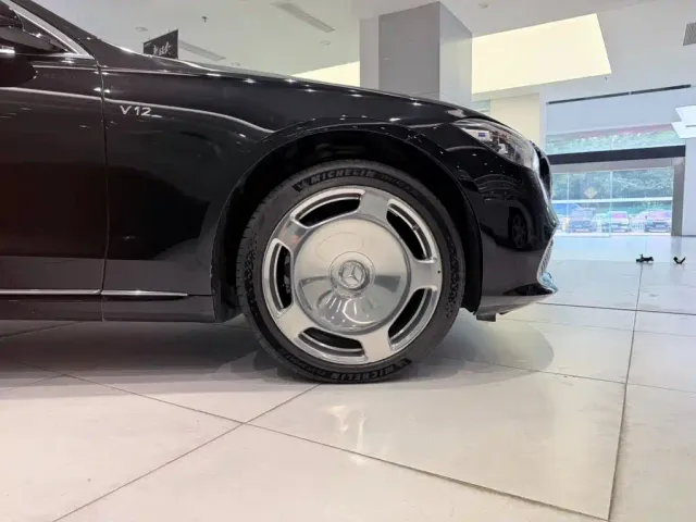 Mercedes-Benz Maybach S-Class — Фото автомобиля 8