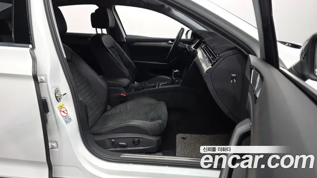 Volkswagen Passat Passat GT(B8) 2.0 TDI Premium — Фото автомобиля 11