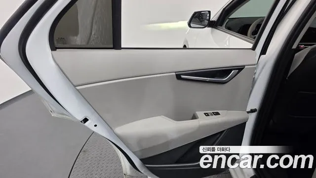 Kia Niro All Niro EV Earth — Фото автомобиля 25