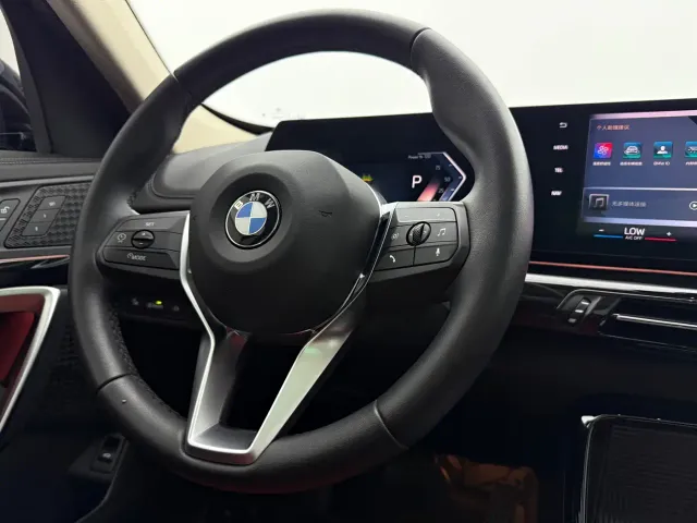 BMW X1 — Фото автомобиля 10
