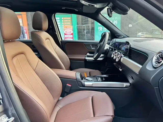 Mercedes-Benz EQB — Фото автомобиля 7