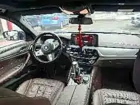 BMW 5 Series — Фото автомобиля 4