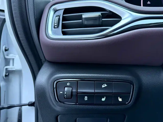 GAC Trumpchi M6 — Фото автомобиля 9