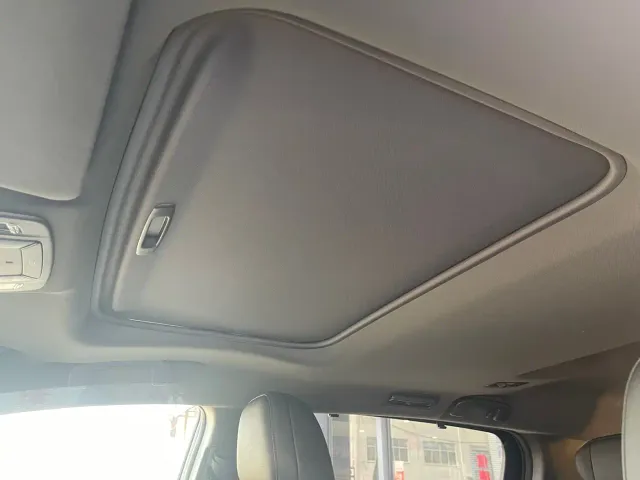 Toyota Sienna — Фото автомобиля 7