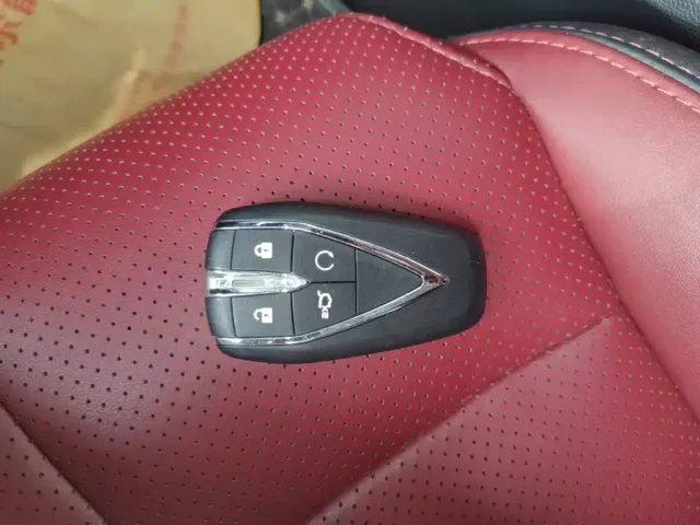 Changan CS75 Plus — Фото автомобиля 8
