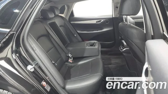 Hyundai Grandeur Новый Grandeur IG 3.0 LPi (Для проката) — Фото автомобиля 9