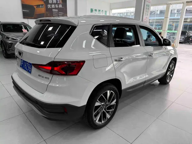 Jetta VS5 — Фото автомобиля 8
