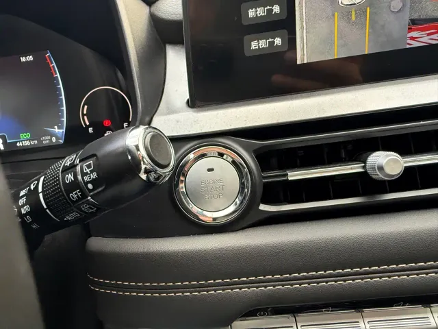 Chery Tiggo 8 — Фото автомобиля 23