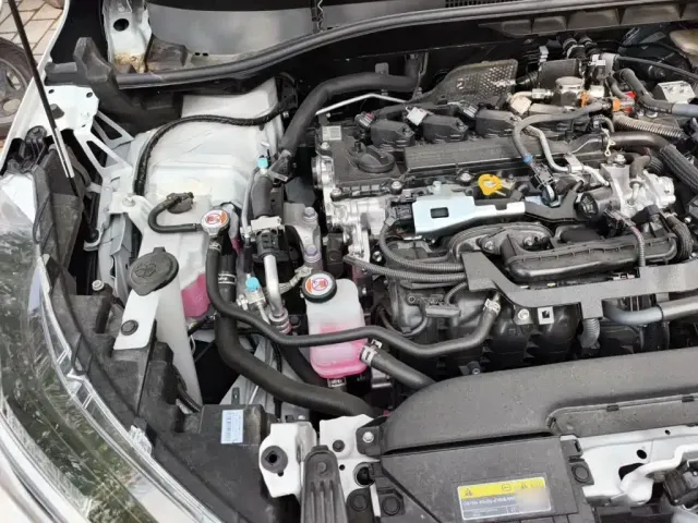 Toyota Frontlander 2026 2.0L Smart Hybrid Dual Engine Leading Edition — Фото автомобиля 18
