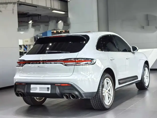 Porsche Macan — Фото автомобиля 2