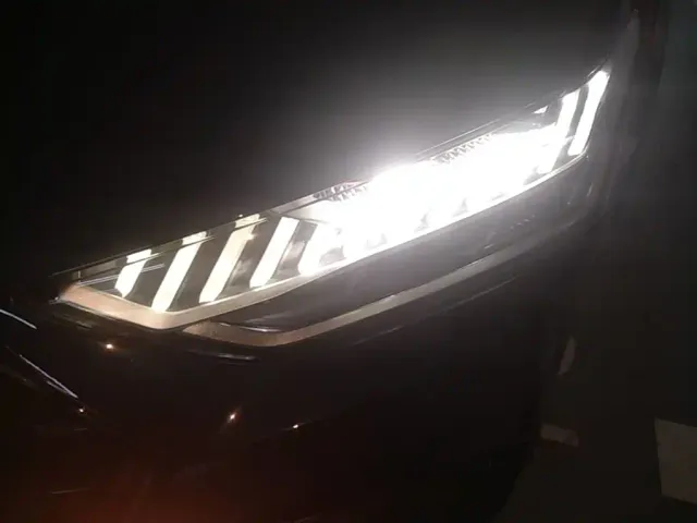 Audi A7L — Фото автомобиля 23