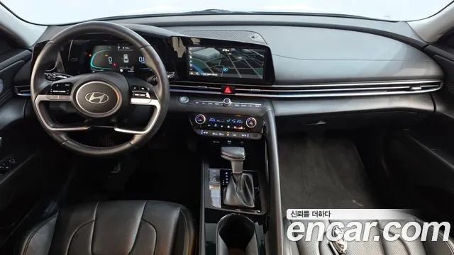 Hyundai Avante CN7 — Фото автомобиля 10
