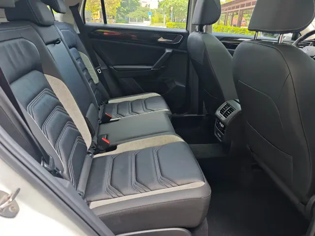 Volkswagen Tayron GTE Plug-in Hybrid — Фото автомобиля 14
