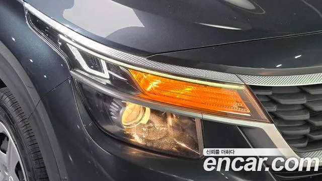 Kia Seltos — Фото автомобиля 7