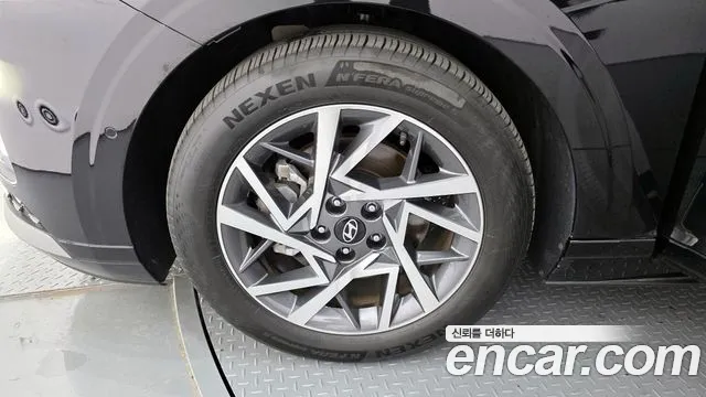 Hyundai Grandeur Grandeur (GN7) 2.5 Бензин 2WD — Фото автомобиля 5