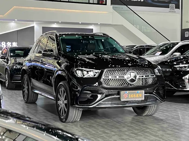Mercedes-Benz GLE-Class — Фото автомобиля 3