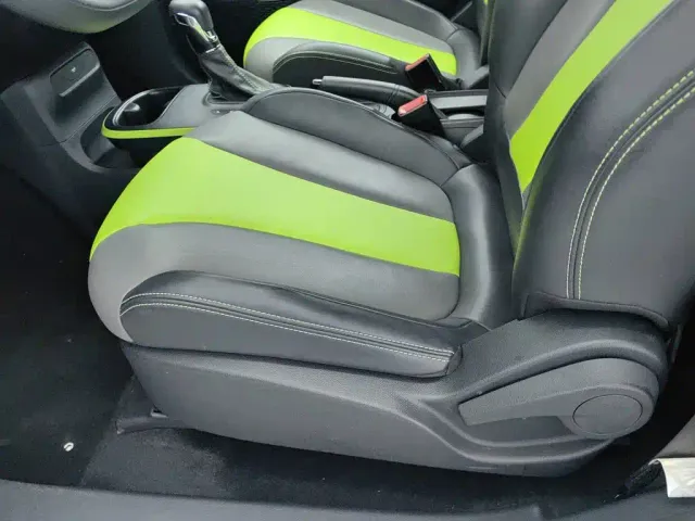 Roewe Clever — Фото автомобиля 20
