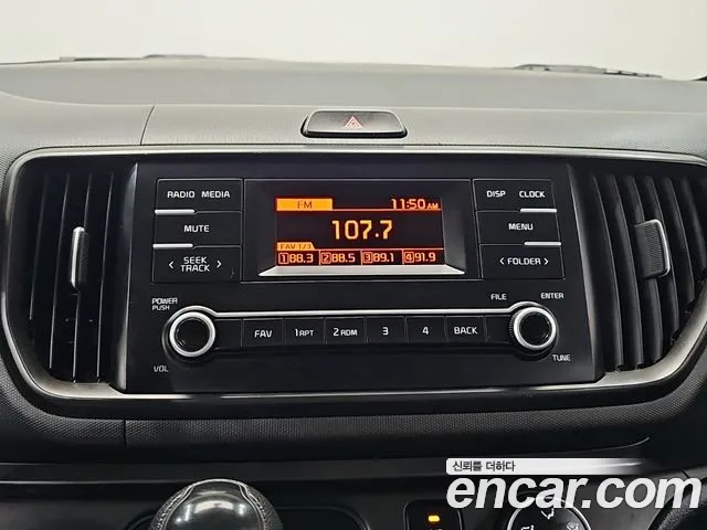 Kia RAY Новый Kia Ray Фургон — Фото автомобиля 10