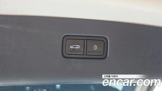 Genesis GV80 — Фото автомобиля 24