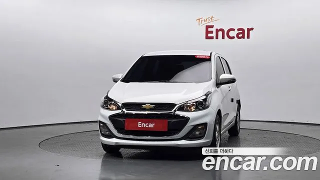 Chevrolet Spark — Фото автомобиля 3