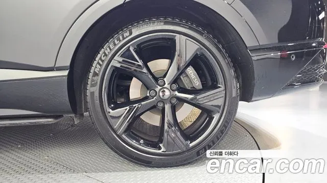 Genesis GV80 — Фото автомобиля 6