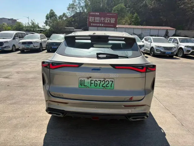Changan Oshan Z6 EV — Фото автомобиля 8