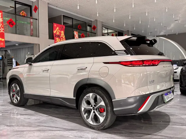 BYD Frigate 07 — Фото автомобиля 7