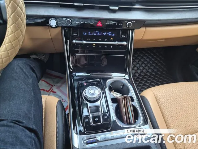 Kia Canival Carnival 4 поколение Бензин 7 мест Noblesse — Фото автомобиля 16