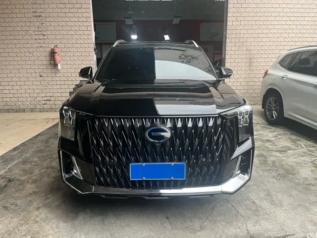 GAC Trumpchi GS8 — Фото автомобиля 2
