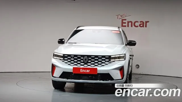 Renault-KoreaSamsung Grand Koleos Grand Koleos — Фото автомобиля 3
