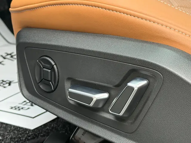 Audi A6L — Фото автомобиля 16