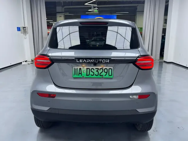 Leapmotor T03 — Фото автомобиля 7