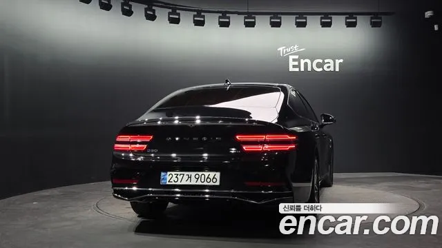 Genesis G80 RG3 — Фото автомобиля 4