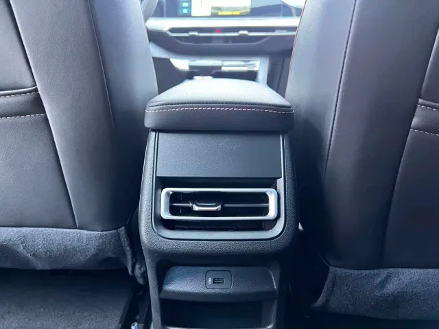 Changan Eado — Фото автомобиля 15
