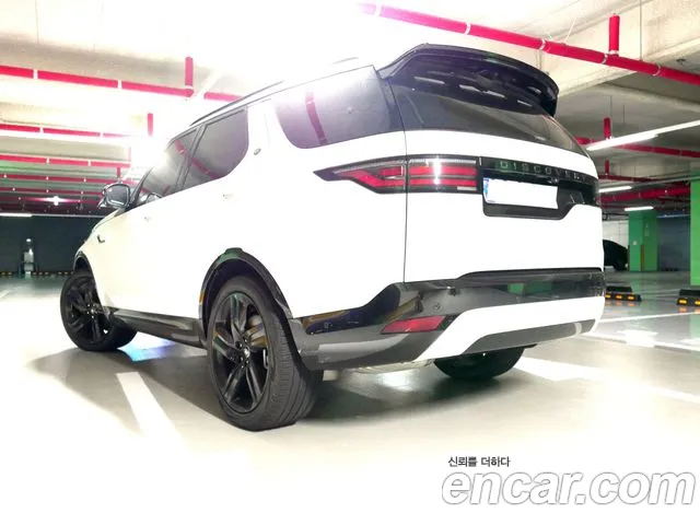 Land Rover Discovery — Фото автомобиля 2