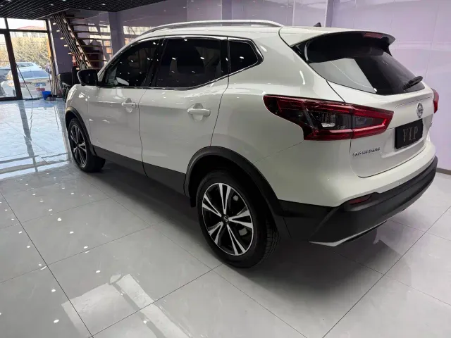 Nissan Qashqai — Фото автомобиля 5